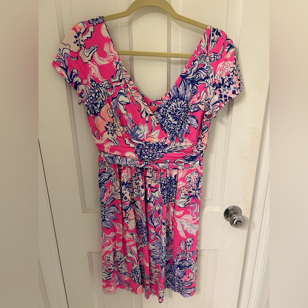 Lilly Pulitzer pink 🩷 dress medium like new plus gift 🎁